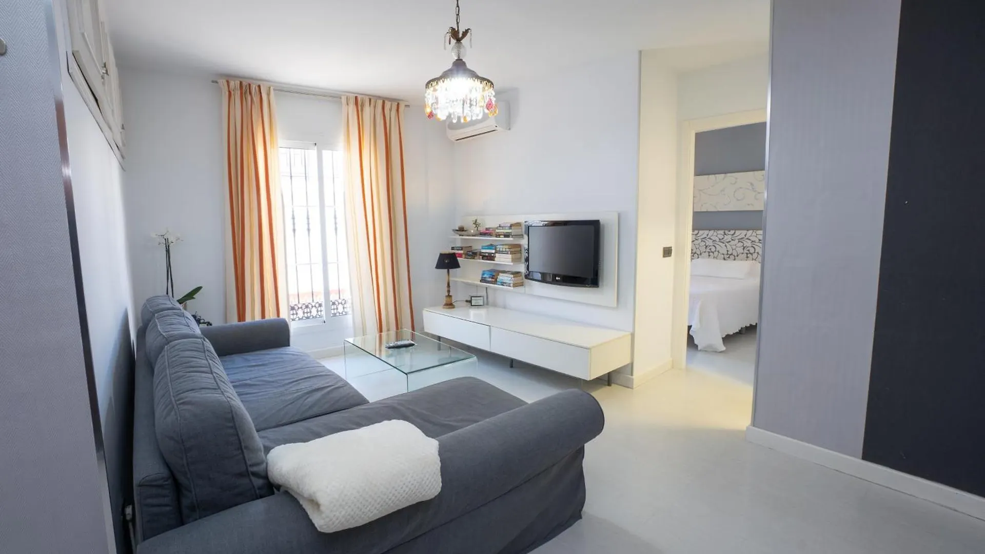 Apartamentos Abril Nerja Apartment